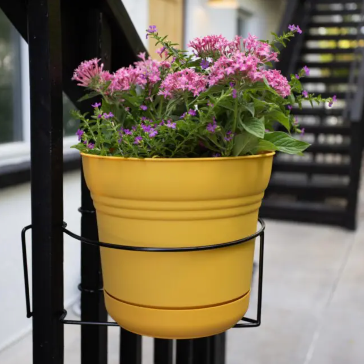 Avaleric® Floating Railing Planter - Plant Clip