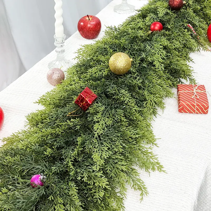 🎄 Avaleric® Artificial Cedar Garland 🇺🇸 Green Pine Garland for Table, Mantel, Wall – Perfect for Indoor & Outdoor Christmas Decorations