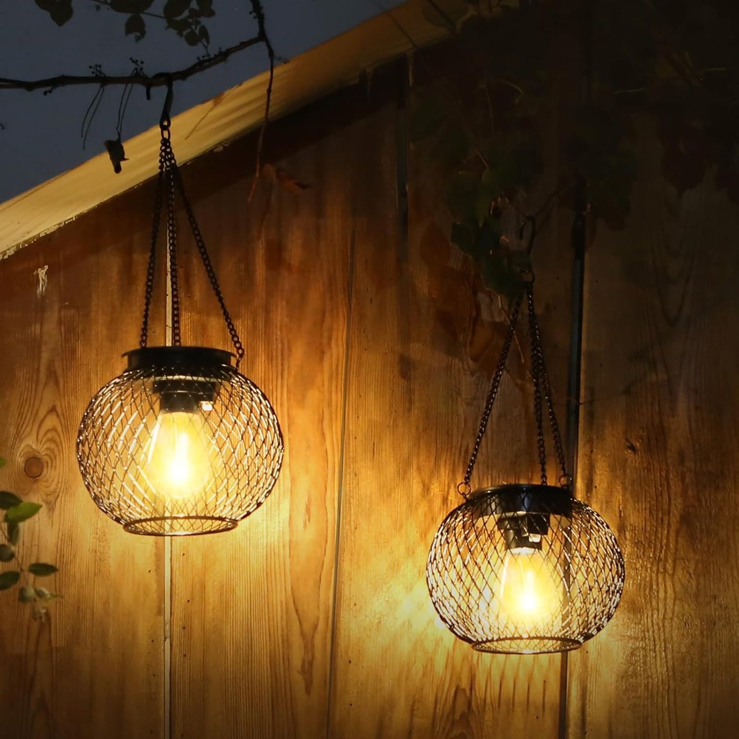 Avaleric® Solar Outdoor Garden Lantern